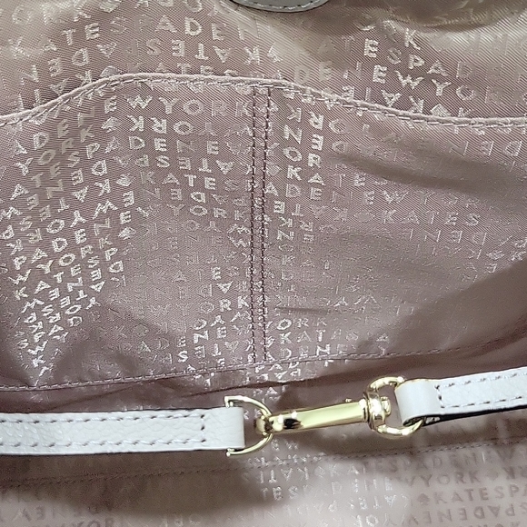 Kate Spade Hand Bag - Picture 10 of 10